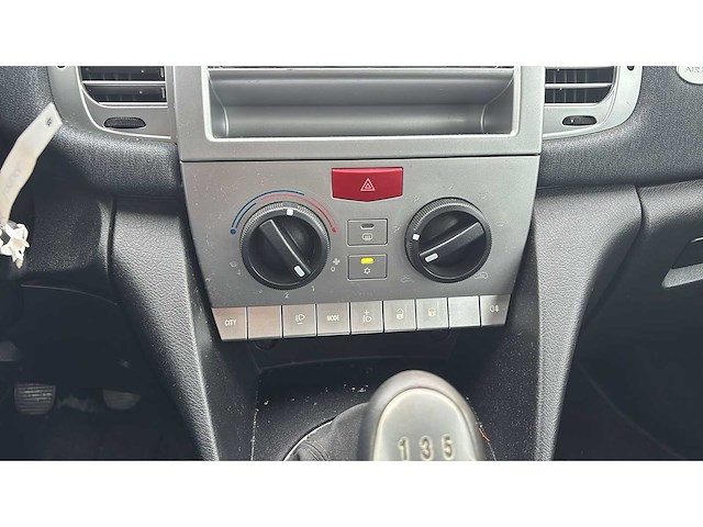 Lancia ypsilon 1.2 argento 2008 | 86-hkp-2 i - afbeelding 8 van  13