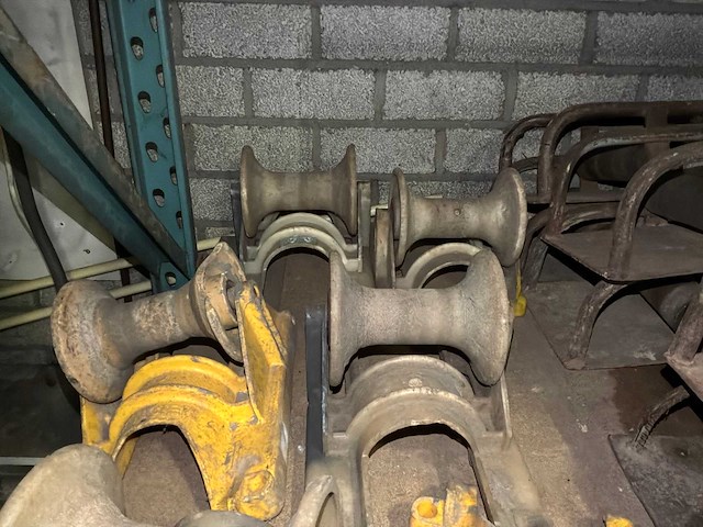 Lancier kunstof en ijzer kabel rollen (20x) - afbeelding 4 van  6