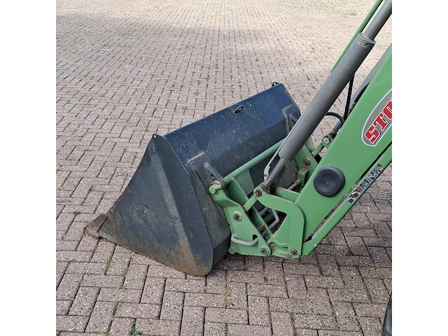 Land- of bosbouwtrekker, fendt, 309 vario, 2009, met stoll robust fz 20 voorlader en grondbak - afbeelding 4 van  57