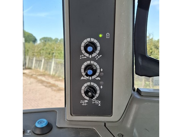 Land- of bosbouwtrekker, fendt, 309 vario, 2009, met stoll robust fz 20 voorlader en grondbak - afbeelding 20 van  57