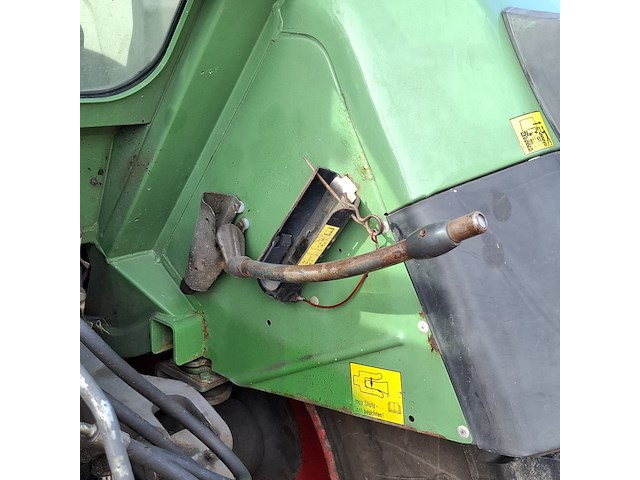 Land- of bosbouwtrekker, fendt, 309 vario, 2009, met stoll robust fz 20 voorlader en grondbak - afbeelding 38 van  57