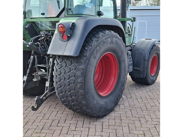 Land- of bosbouwtrekker, fendt, 309 vario, 2009, met stoll robust fz 20 voorlader en grondbak - afbeelding 47 van  57