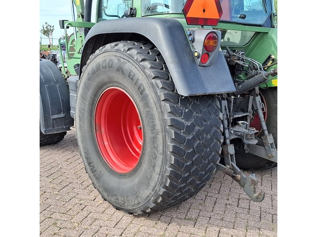 Land- of bosbouwtrekker, fendt, 309 vario, 2009, met stoll robust fz 20 voorlader en grondbak - afbeelding 48 van  57