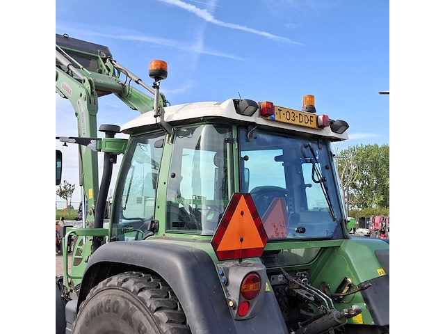 Land- of bosbouwtrekker, fendt, 309 vario, 2009, met stoll robust fz 20 voorlader en grondbak - afbeelding 49 van  57