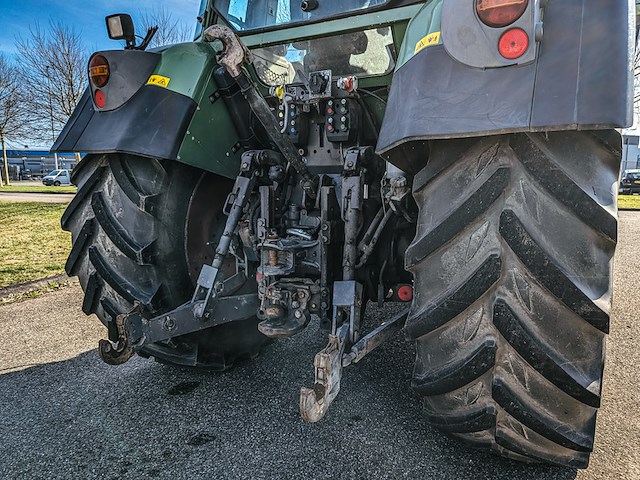 Land- of bosbouwtrekker, fendt, 310 vario, 2014, met voorlader en bulklaadbak - afbeelding 8 van  45