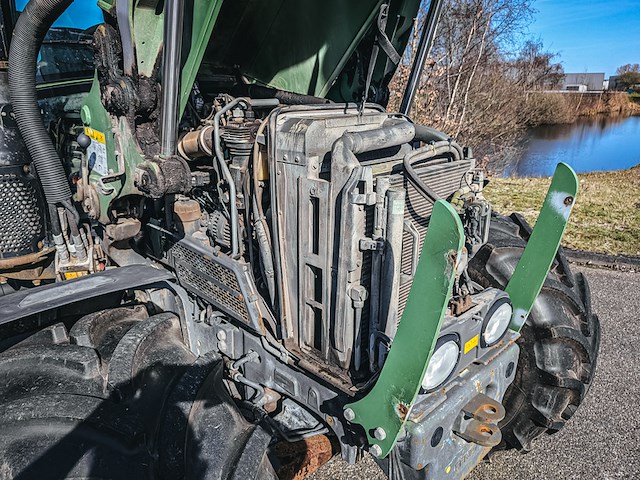 Land- of bosbouwtrekker, fendt, 310 vario, 2014, met voorlader en bulklaadbak - afbeelding 39 van  45