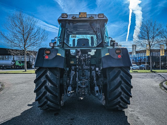 Land- of bosbouwtrekker, fendt, 310 vario, 2014, met voorlader en bulklaadbak - afbeelding 34 van  45