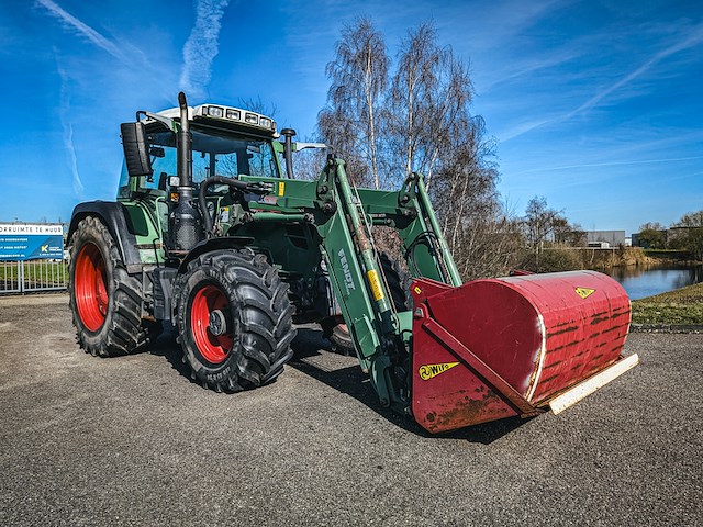 Land- of bosbouwtrekker, fendt, 310 vario, 2014, met voorlader en bulklaadbak - afbeelding 43 van  45