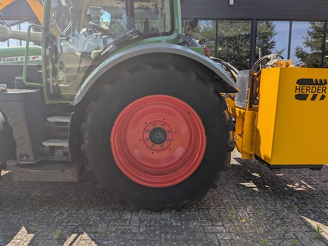 Land- of bosbouwtrekker, fendt, 312 vario, 2015, met maaiarm, herder - afbeelding 11 van  47