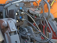 Land- of bosbouwtrekker, fendt, 412 vario met maaiarm herder, 2009 - afbeelding 10 van  53