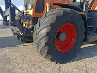 Land- of bosbouwtrekker, fendt, 412 vario met maaiarm herder, 2009 - afbeelding 18 van  53