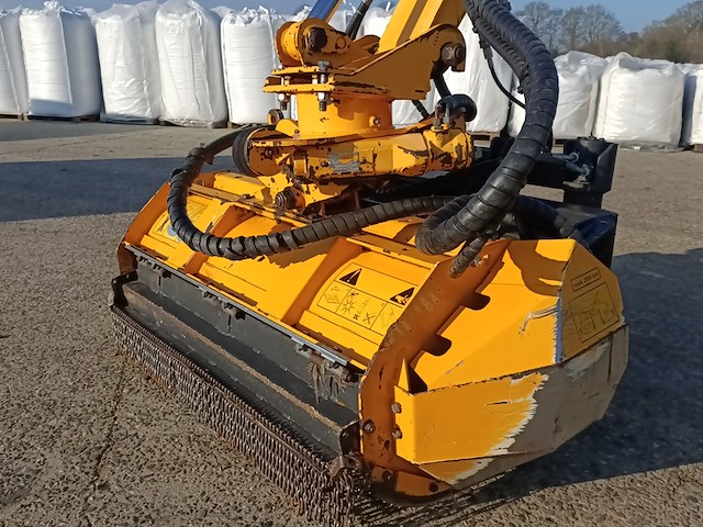 Land- of bosbouwtrekker, fendt, 412 vario met maaiarm herder, 2009 - afbeelding 21 van  53