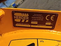 Land- of bosbouwtrekker, fendt, 412 vario met maaiarm herder, 2009 - afbeelding 24 van  53