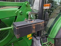 Land- of bosbouwtrekker, john deere, 5080r, 2010, met voorlader en schepbak - afbeelding 2 van  37