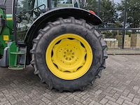 Land- of bosbouwtrekker, john deere, 5080r, 2010, met voorlader en schepbak - afbeelding 13 van  37