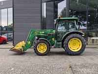 Land- of bosbouwtrekker, john deere, 5080r, 2010, met voorlader en schepbak - afbeelding 12 van  37