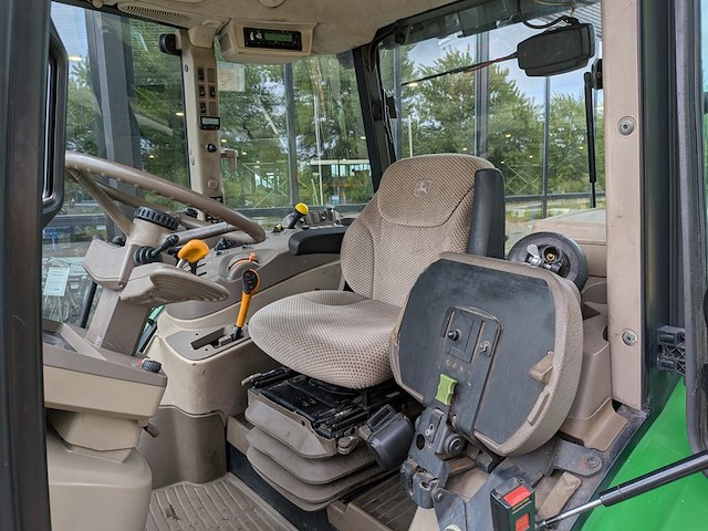 Land- of bosbouwtrekker, john deere, 5080r, 2012 - afbeelding 18 van  35