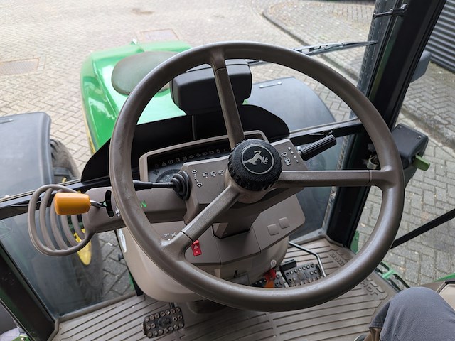 Land- of bosbouwtrekker, john deere, 5080r, 2012 - afbeelding 19 van  35