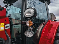 Land- of bosbouwtrekker, massey ferguson, 5435, 2016, met voorlader, ålö mf 946 - afbeelding 4 van  39