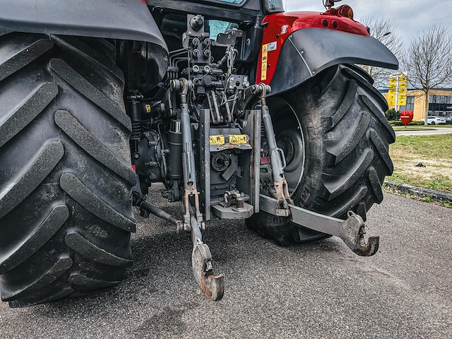 Land- of bosbouwtrekker, massey ferguson, 5435, 2016, met voorlader, ålö mf 946 - afbeelding 6 van  39