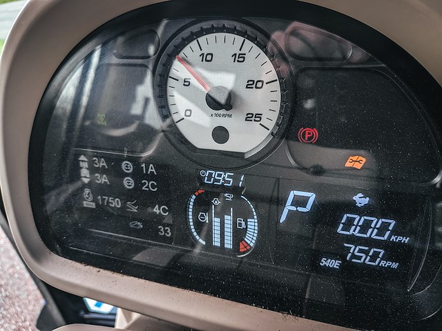 Land- of bosbouwtrekker, massey ferguson, 5435, 2016, met voorlader, ålö mf 946 - afbeelding 22 van  39