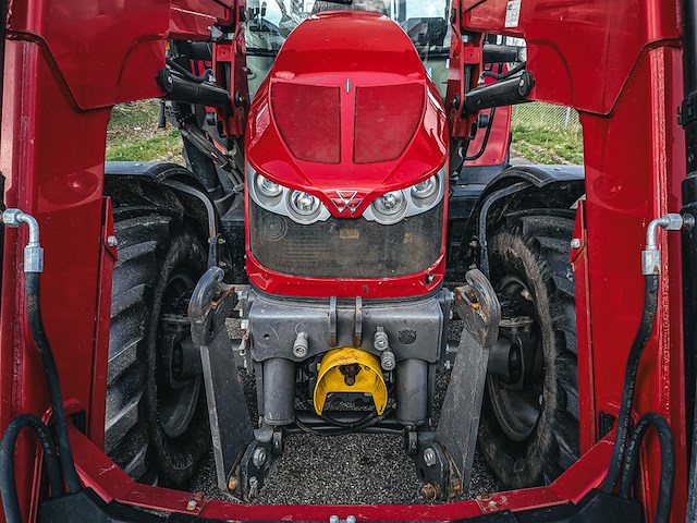 Land- of bosbouwtrekker, massey ferguson, 5711 sl, 2016, met voorlader, ålö mf 946 - afbeelding 44 van  44
