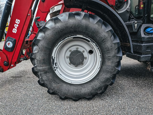 Land- of bosbouwtrekker, massey ferguson, 5711 sl, 2016, met voorlader, ålö mf 946 - afbeelding 24 van  46