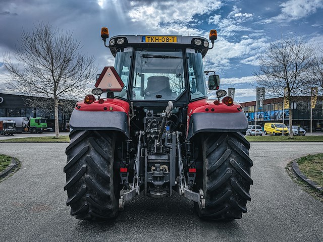 Land- of bosbouwtrekker, massey ferguson, 5711 sl, 2016, met voorlader, ålö mf 946 - afbeelding 34 van  46