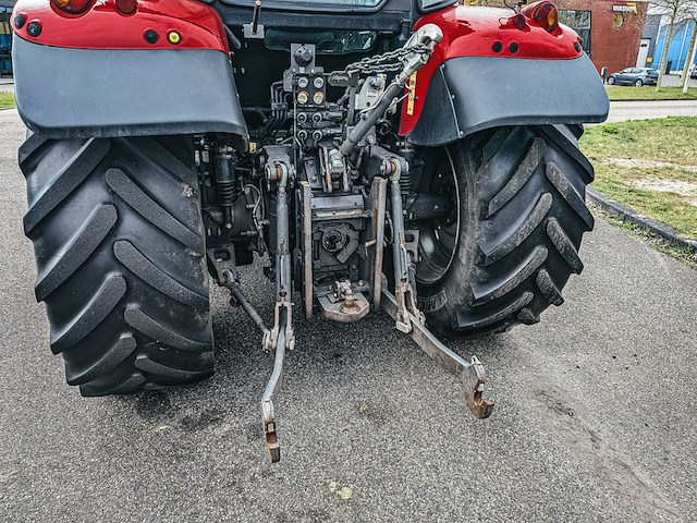 Land- of bosbouwtrekker, massey ferguson, 5711 sl, 2016 - afbeelding 6 van  39