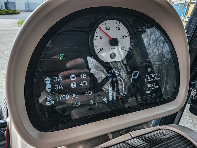 Land- of bosbouwtrekker, massey ferguson, 5711 sl, 2016 - afbeelding 22 van  39