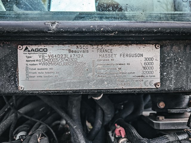 Land- of bosbouwtrekker, massey ferguson, 5711 sl, 2016 - afbeelding 33 van  39