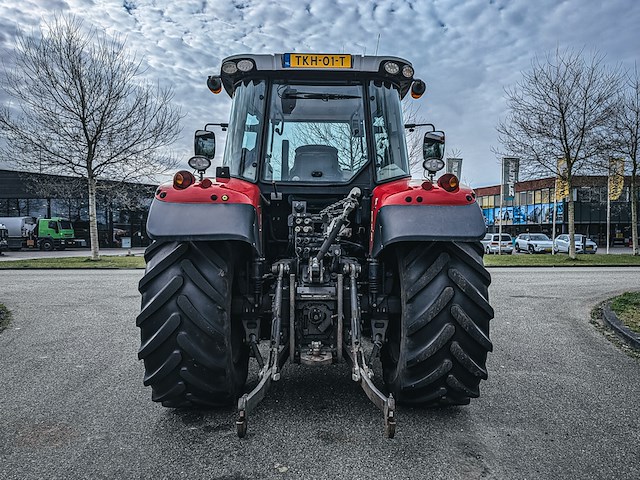 Land- of bosbouwtrekker, massey ferguson, 5711 sl, 2016 - afbeelding 34 van  39