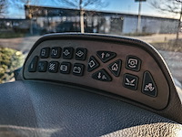 Land- of bosbouwtrekker met voorlader new holland, t6060, bouwjaar 2006 - afbeelding 26 van  30