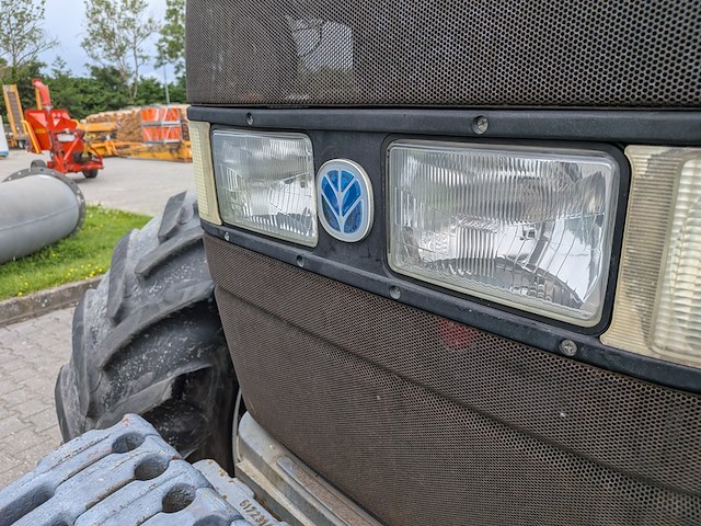Land- of bosbouwtrekker, new holland, 8160, 2000 - afbeelding 4 van  68