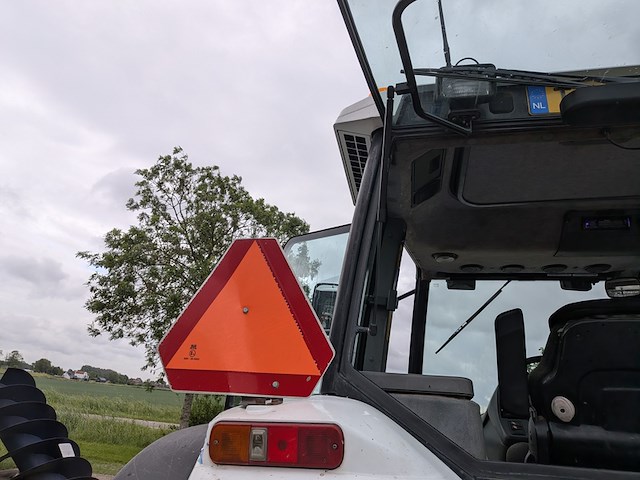 Land- of bosbouwtrekker, new holland, 8160, 2000 - afbeelding 10 van  68