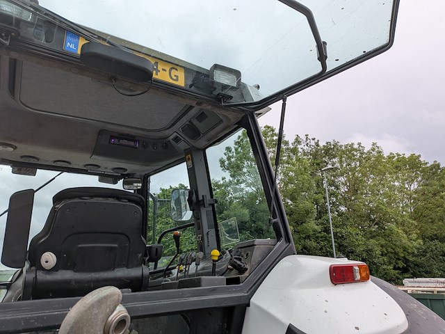 Land- of bosbouwtrekker, new holland, 8160, 2000 - afbeelding 11 van  68