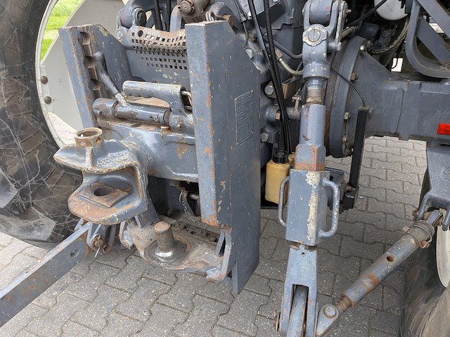Land- of bosbouwtrekker, new holland, 8160, 2000 - afbeelding 17 van  68