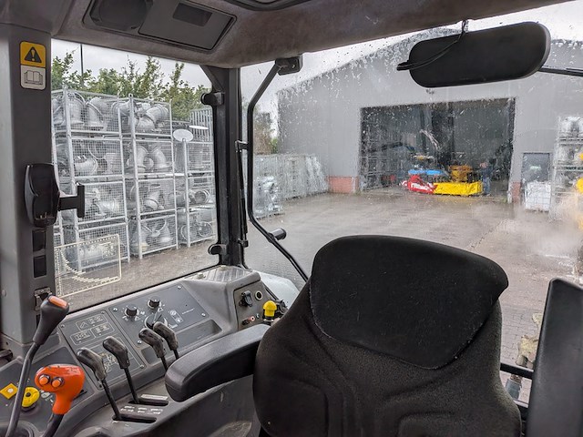 Land- of bosbouwtrekker, new holland, 8160, 2000 - afbeelding 43 van  68