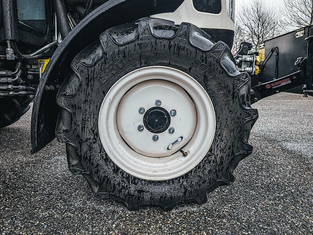 Land- of bosbouwtrekker, new holland, boomer 54d, 2020, (320 gebruiksuren) - afbeelding 11 van  43