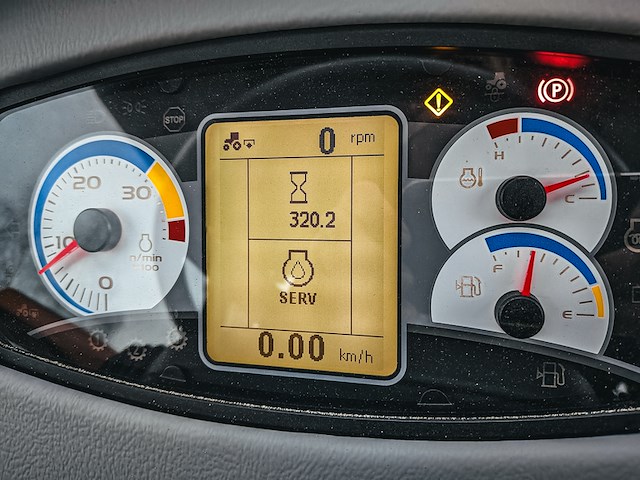 Land- of bosbouwtrekker, new holland, boomer 54d, 2020, (320 gebruiksuren) - afbeelding 22 van  43