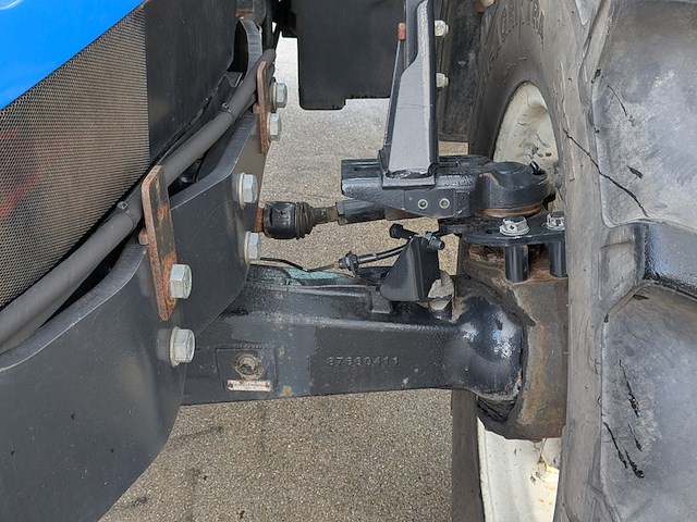 Land- of bosbouwtrekker, new holland, t5040, 2010 - afbeelding 3 van  33