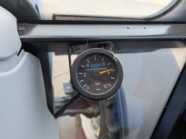 Land- of bosbouwtrekker, new holland, t5040, 2010 - afbeelding 25 van  33