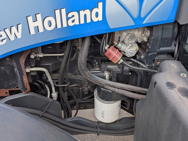 Land- of bosbouwtrekker, new holland, t5040, 2010 - afbeelding 26 van  33