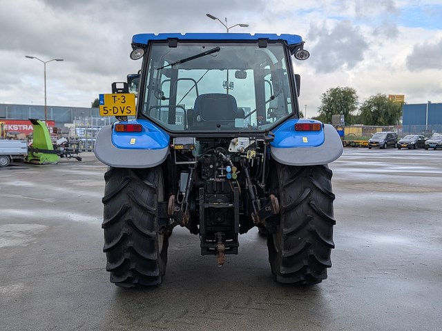 Land- of bosbouwtrekker, new holland, t5040, 2010 - afbeelding 28 van  33