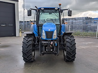 Land- of bosbouwtrekker, new holland, t5040, 2010 - afbeelding 32 van  33