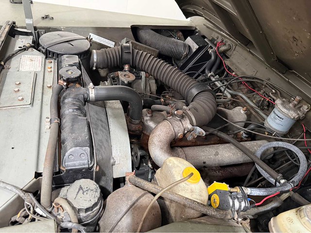 Land rover - 109 - camper - daktent - oldtimer - 1981 - afbeelding 30 van  58