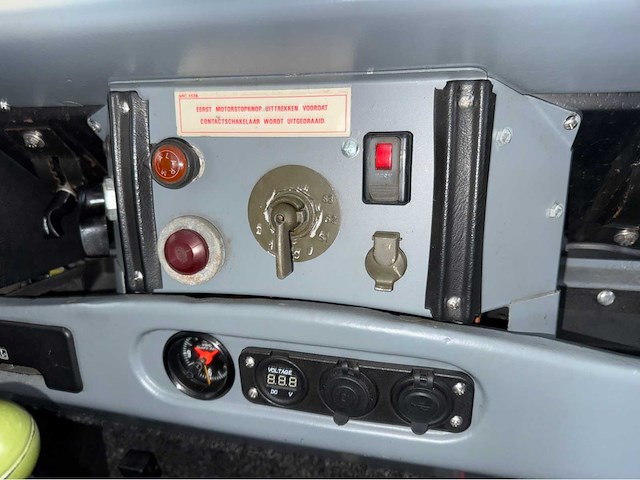 Land rover - 109 - camper - daktent - oldtimer - 1981 - afbeelding 33 van  58