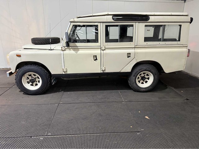 Land rover - 109 - defender - oldtimer - 1979 - afbeelding 12 van  34