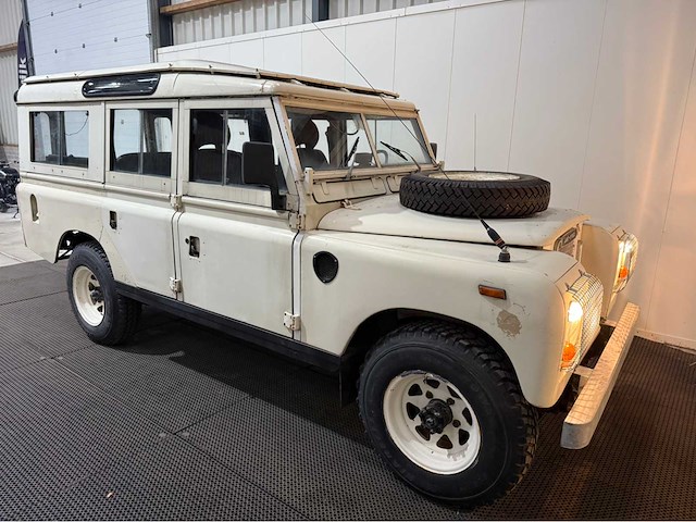 Land rover - 109 - defender - oldtimer - 1979 - afbeelding 34 van  34