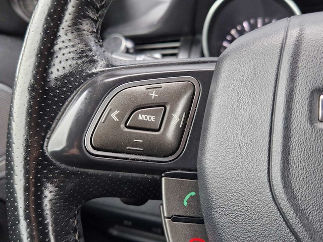 Land rover - 2011 - range rover evoque coupé - 2.0 si 4wd prestige - sz-873-d - afbeelding 7 van  33